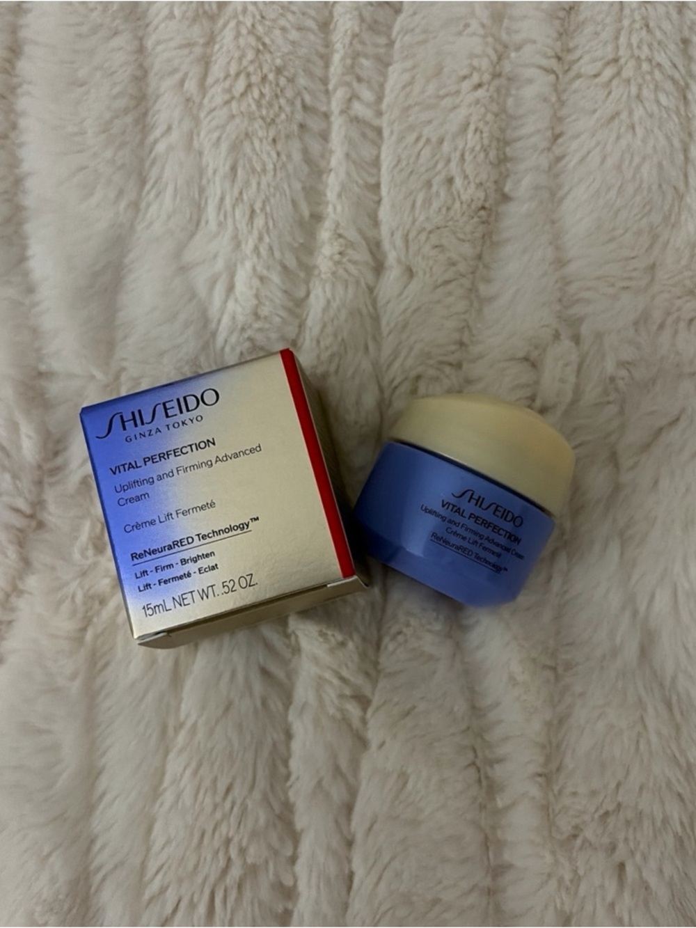 2 Shiseido Vital Perfection Uplifting And Firming Cremes-2x 15 mL - New In Box
